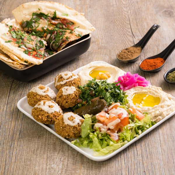 Hummus & Falafel Platter